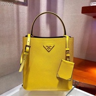 1BA212 Cai‌Use Import‌Saffiano Leather​Leather Leather Material‌Quality, Ke‌Detachable Shoulder‌With