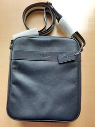 Coach leather cross body bag (Coach 男裝 可斜孭真皮袋）