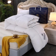 ผ้าห่ม ผ้าห่มโรงแรม5ดาว เกรดพรีเมี่ยม ขนาด 5-7 ฟุต ผ้านวม Hiltonผ้านวมไหม ผ้านวม ระบายอากาศและเก็บคว