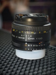 Nikon 50/1.8 AF D 50MM 功能正常 鏡片通透