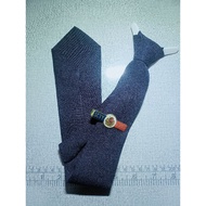 Necktie with clip Logo