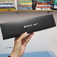 Apple Watch SE 2020 Nike Grey 40mm [SECOND Like New baru pake 3 bulan]