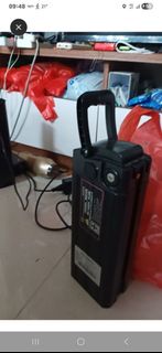 電動車電池