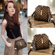 DV327 Tas Selempang Wanita Terlaris Tas Import Slingbag Elizabeth PROM