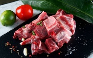【阿源本土羊肉 切塊帶骨羊肉】 新鮮牧草飼育 滋補聖品肉質Q彈