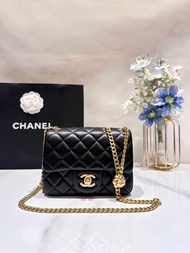 ☘️（手慢無）Chanel 山茶花 23S CF 蓋口包 黑色 金扣 調節扣肩帶  #地球日優惠