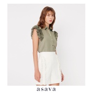 [asava ss23] Azalea Sleeveless Shirt เสื้อเชิ้ตผู้หญิง แขนกุด แต่งระบายต้นแขน แต่งกระดุมหน้า
