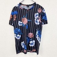 เสื้อยืดแขนสั้นพิมพ์ลายดอกไม้ทั้งตัว FSBN มือสอง ดีไซน์ลำลอง สีดำ คอกลมสไตล์เรโทรไม่ซ้ำใคร ไซส์เล็ก