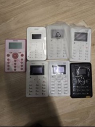 2g卡片手機 超薄手機 老人手機 兒童手機 後備手機 共七個$ 150 全部要換電