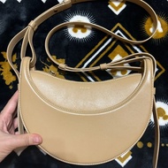 Polene dix 半月包 裸色