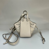 LOEWE 淺灰HAMMOCK MINI吊床包