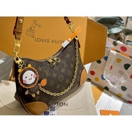 H I G Q U A L T Y * v b e g Cowhide Foldable Gift Box+Medieval Small Pendant Original Color 2 4k Har