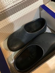 BIRKENSTOCK德國 勃肯舒適鞋  近全新工作鞋 廚師鞋 36號  出清