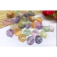 1 pound of shiny beads