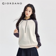 GIORDANO Women Hoodies Contrasting Raglan Sleeve Hoodies Drawstring Smooth Relaxed Simple Basic Fash
