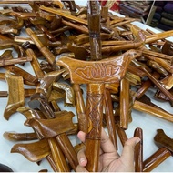 REPLIKA KERIS KAYU TIADA BILAH