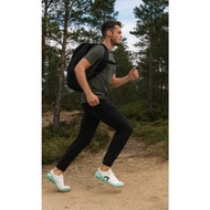On running shoes CLOUDVENTURE PEAK 3 SERIES