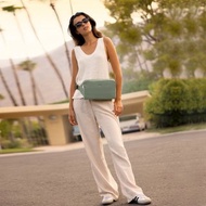 美國 TRAVELON | Roam 3層防盜斜背腰包(抹茶拿鐵) | RFID 貼身包