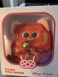 turning red 美美達摩公仔