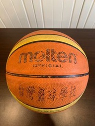 Molten 練習籃球（5號球）