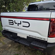 For BYD Shark 6 Trunk Standard 3D Badge Logo Sticker Glossy Black Sticker Decoration Automobiles Par