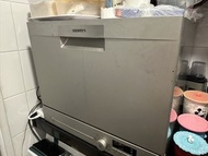 西門子iQ300 座枱式洗碗機 55 cm 鈦銀色機身 SK26E82208