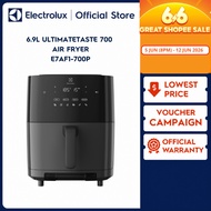 Electrolux 6.9L Air Fryer, 4-Program, Air Fry, Steam, Bake, Dehydrate, UltimateTaste 700, E7AF1-700P