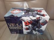 BANDAI DX 超合金 VF-1J ARMORED VALKYRIE MACROSS 日版