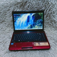 Y754 laptop toshiba satelit L745 corei3 Ram 4gb hdd 320 gb