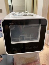Toshiba 洗碗碟機