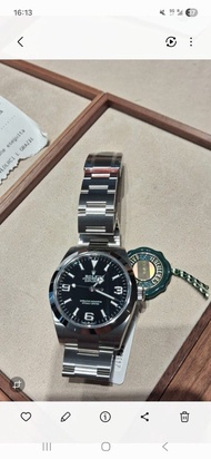 Rolex explorer