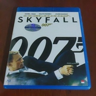 ( BLU RAY DISC ) " SKYFALL 007 JAMES BOND " DANIEL CRAIG / sony PICTURES - COLUMBIA PICTURES