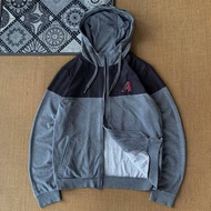 Mlb jacket size L 100% Original 130426T-SHIRT