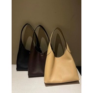 COACH COACH Bag Female Brooklyn 28 High-End Leather Underarm Bag HOBO Wandering Bag CU068 Cross-Body