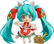 Good Smile Character Vocal Series 01: Hatsune Miku (Maneki Miku Ver.) Nendoroid Action Figure, Multi