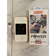 8000mAh Powerbank + Mario Retro Gameboy
