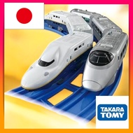 Plarail Shinkansen Year 2022 Set – 400 Series Tsubasa & E4 Series Max Coupling Train Set