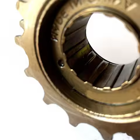 Bicycle Threaded Freewheel 6 7 8 9 Speed Screw On Type Bike Rear Cassette Gear for Mountain Road Bic