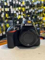 Nikon D5600 APSC高性價比單反 輕身好揸手 有反mon Touch Mon夠方便