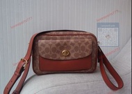 COACH  640 CASSIE相機包 可單肩斜挎手提包 。 Size24 12 8