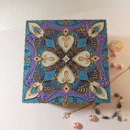 正方形手繪波浪雕花珠寶盒/HENNA/民族風