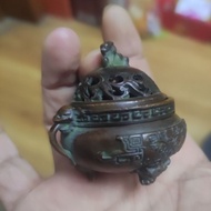 Antique Old Objects Auspicious Beast Pixiu Three-legged Small Incense Burner Copperware Xuanzi Botto