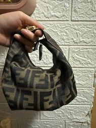 Fendi 飯盒包 mini