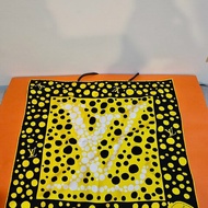 LV x YK Infinity Dots 45 草間彌生 限量款 絲巾 手帕 Yayoi Kusama