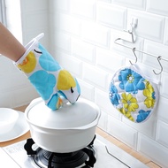 Cute Microwave Oven Gloves Mitts Microwave Baking Gloves Flower Pattern Insulation Gloves