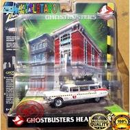 ♕Johnny LIGHTNING DIORAMA Series - GHOSTBUSTERS HEADQUARTERS - Ecto 1A 1959 CADILLAC