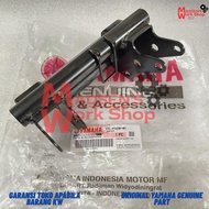 ENGINE MOUNTING ARM HOUSING MIO SPORTY SMILE SOUL FINO 5TL F1410 ORIGINAL YAMAHA 5TL-F1410-01