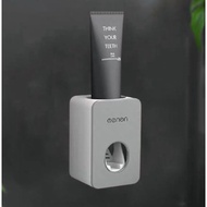 Bộ Nhả Kem Đánh Răng Tự Động OENON Chính Hãng Giá Đựng Bàn Chải Cốc Hút Nam Châm Thông Minh Nhựa ABS