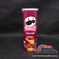MAKANAN RINGAN SNACK PRINGLES POTATO CRISPS SAUCY BBQ 102GR