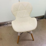 化妝枱椅 ， 特色椅